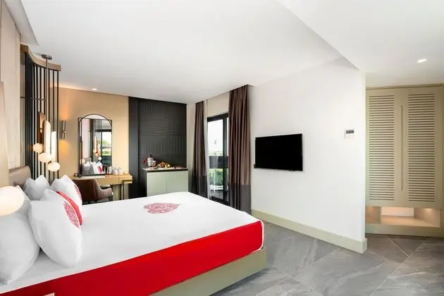 https://images.etstur.com/files/images/hotelImages/TR/214111/l/Kirman-Calyptus-Resort---Spa-Oda-374749.jpg