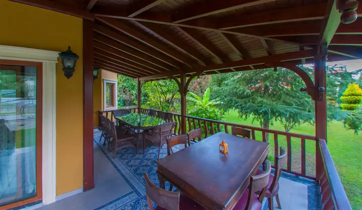 Deluxe Villa Oda