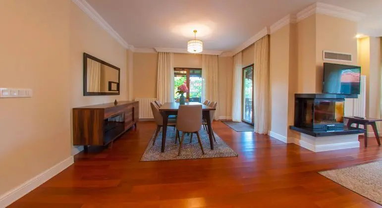 Deluxe Villa Oda