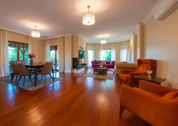 Deluxe Villa Oda