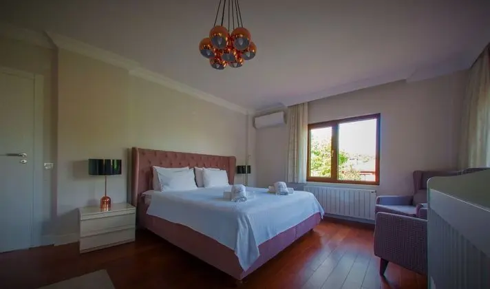 Deluxe Villa Oda