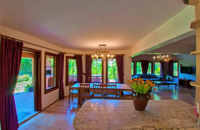 Four Bedroom Country Villa Oda