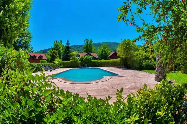 Four Bedroom Country Villa Oda