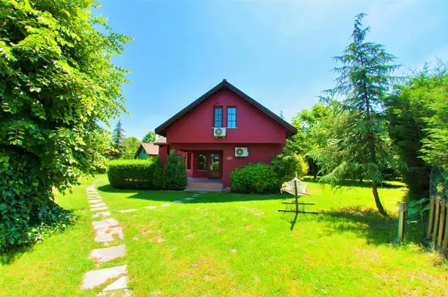 Four Bedroom Country Villa Oda