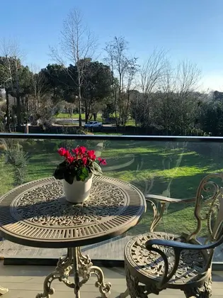 Junior Luxury Heated Pool