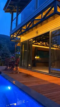 Junior Luxury Heated Pool