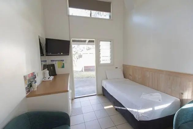 Standard Oda, Sigara İçilmez, Ortak Banyo (Lodge - S Bed Standard)