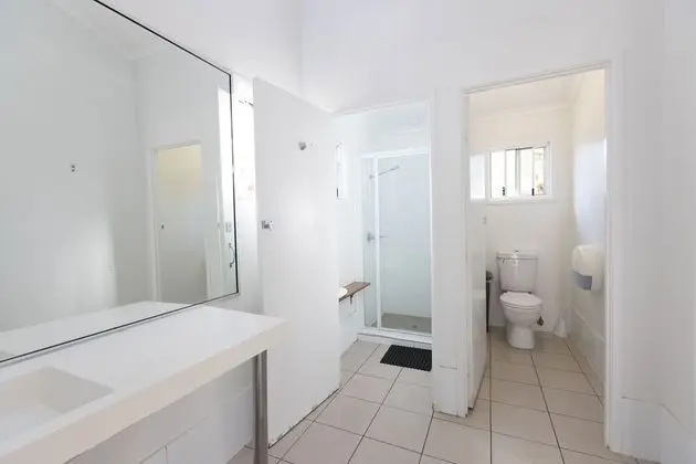 Standard Oda, Sigara İçilmez, Ortak Banyo (Lodge - S Bed Standard)