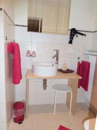 Basic Tek Büyük Yataklı Oda