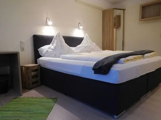 Tek Büyük Yataklı Oda, Bahçe Manzaralı