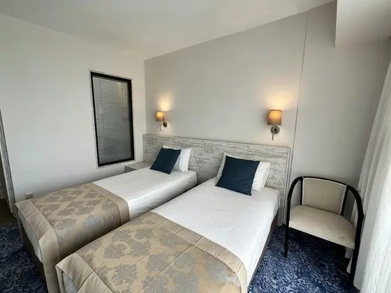 https://images.etstur.com/files/images/hotelImages/TR/50916/l/Kirtay-Hotel-Oda-367504.jpg