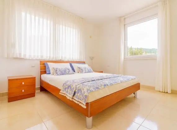 Superior Apart Daire, 3 Yatak Odası, Deniz Manzaralı, Denize Bakan