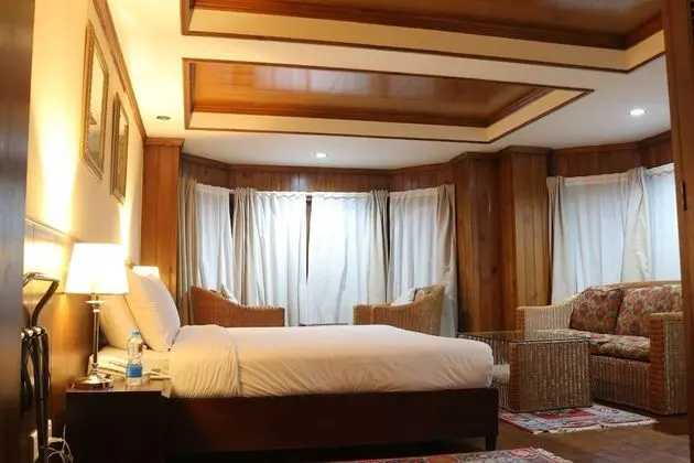 Deluxe Tek Büyük Yataklı Oda, 1 En Büyük (King) Boy Yatak, Sigara İçilmez, Dağ Manzaralı