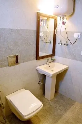 Deluxe Tek Büyük Yataklı Oda, 1 Büyük (Queen) Boy Yatak, Sigara İçilmez