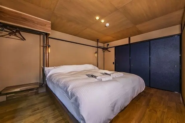 Luxury Villa, Sigara İçilmez