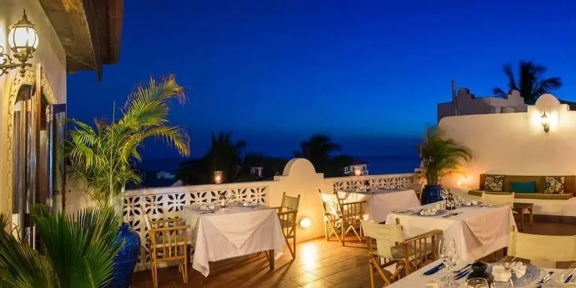 Deluxe Tek Büyük Yataklı Oda (Burdani)