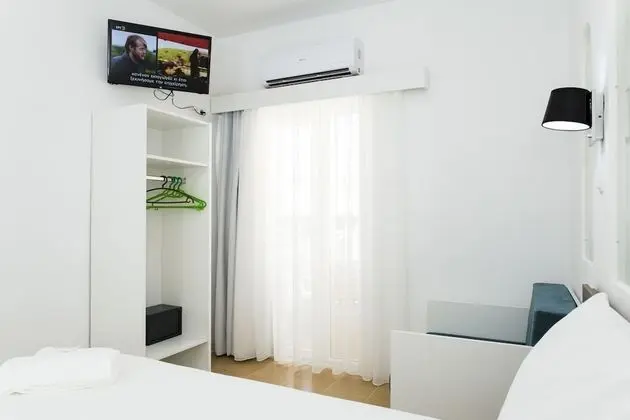 Standard Tek Büyük Yataklı Oda