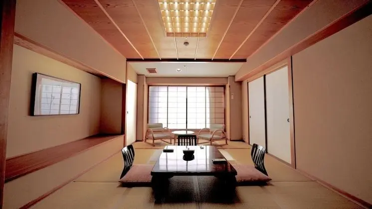 Standard Oda, Sigara İçilmez (Aoi Kan, Japanese Style Room)