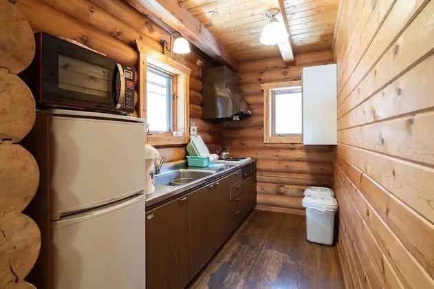 Kulübe (Private Cottage - Log)