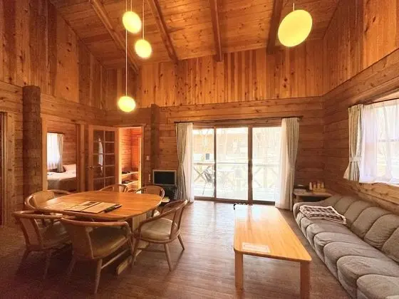 Kulübe (Private Cottage - Log)