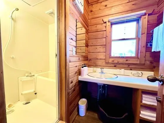 Kulübe (Private Cottage - Log)