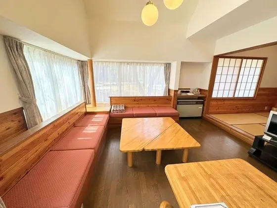 Villa (Private Cottage)