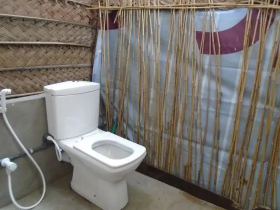 Basic Tek Büyük Yataklı Oda, 1 Yatak Odası, Özel Banyo, Kanal Manzaralı