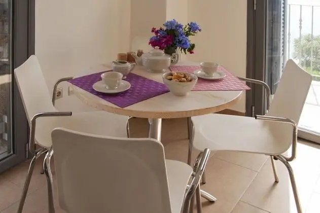 Apart Daire, 2 Yatak Odası (Alcmini)