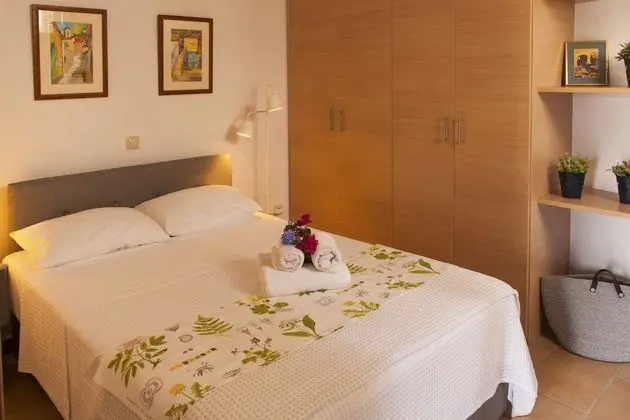 Apart Daire, 2 Yatak Odası, Deniz Manzaralı (Kyveli)