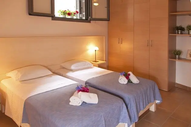 Apart Daire, 2 Yatak Odası, Deniz Manzaralı (Kyveli)