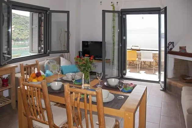 Apart Daire, 2 Yatak Odası, Deniz Manzaralı (Olympiada)