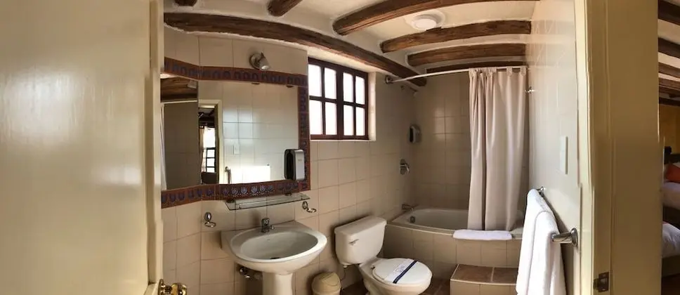 Superior Tek Büyük veya İki Ayrı Yataklı Oda