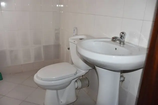 Basic Tek Büyük Yataklı Oda