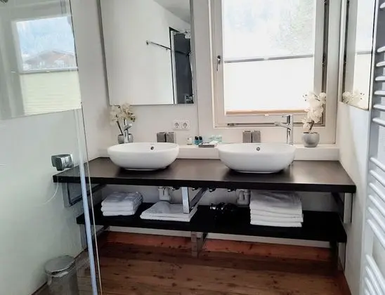 Deluxe Apart Daire, 2 Yatak Odası, Balkon, Dağ Manzaralı (incl. cleaning fee 110 EUR)