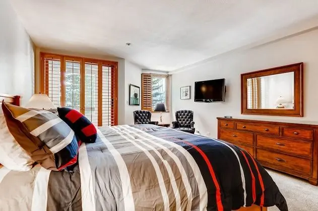 Ev, Birden Çok Yatak, Dağ Manzaralı (Three-Bedroom Townhouse)