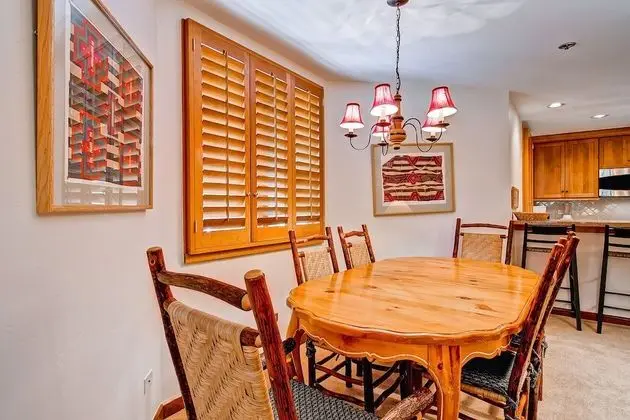 Ev, Birden Çok Yatak, Dağ Manzaralı (Three-Bedroom Townhouse)