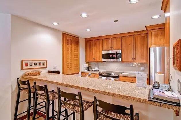Ev, Birden Çok Yatak, Dağ Manzaralı (Three-Bedroom Townhouse)