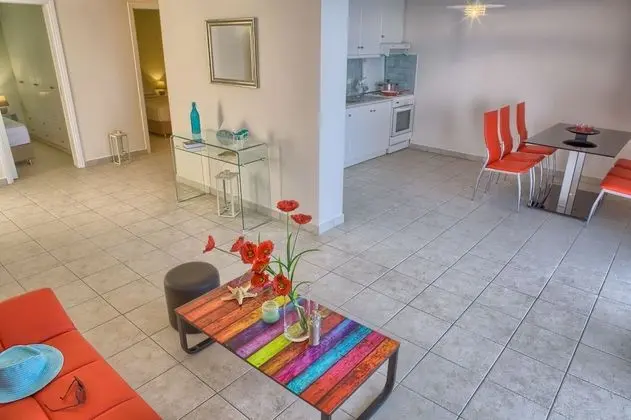 Apart Daire, 2 Yatak Odası, Balkon, Deniz Manzaralı (Lemon Tree)