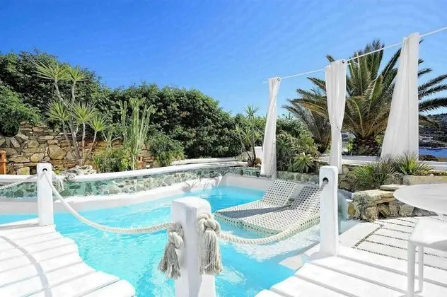 Two Bedroom Suite with Sea View & Pool