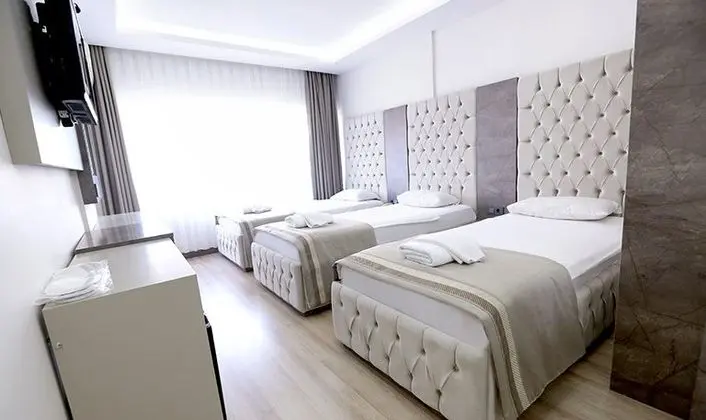 Standart Üç Kişilik Oda