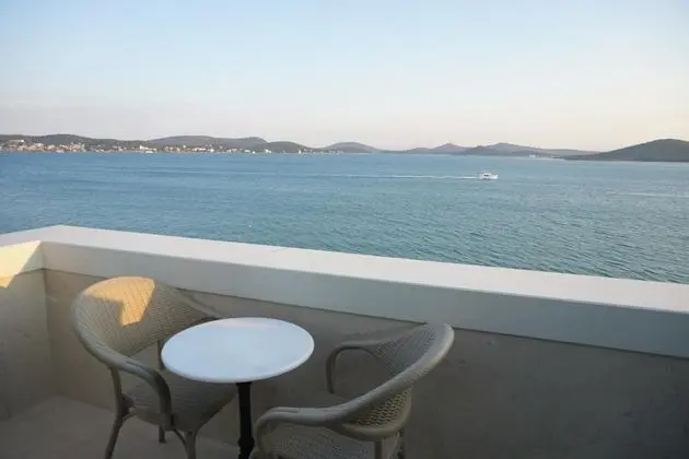 Çatı Katı Standart Oda, Deniz Manzaralı