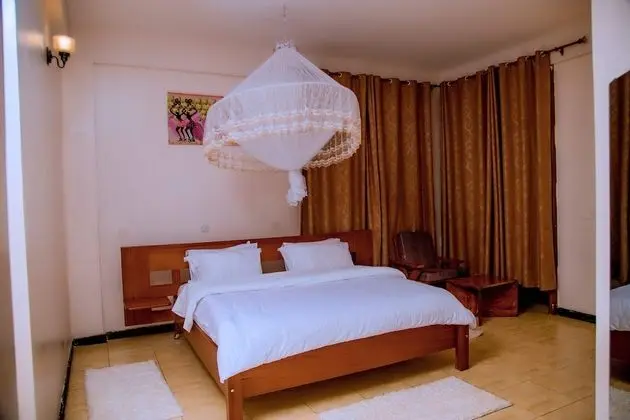 Deluxe Tek Büyük veya İki Ayrı Yataklı Oda