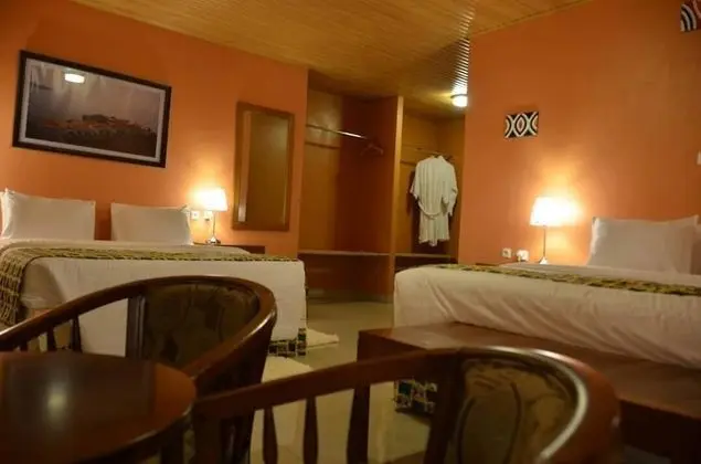 Deluxe Üç Kişilik Oda