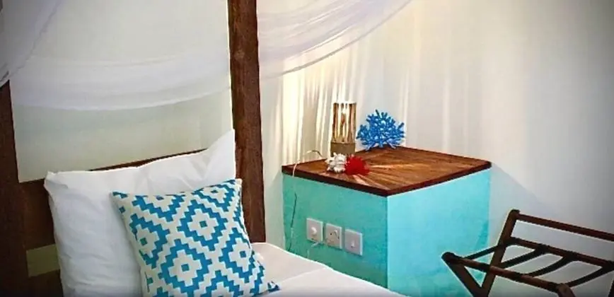 Deluxe Bungalow, 2 Bedrooms, Private Bathroom, Pool View