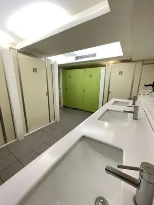 Ortak Ranzalı Oda, Sadece kadınlar için