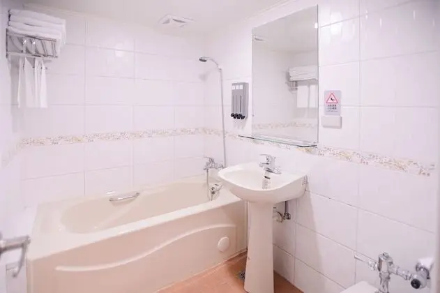 Standard Dört Kişilik Oda