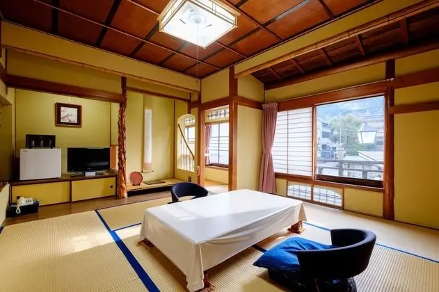 Traditional Oda (Japanese-Style, Quadruple Occupancy)