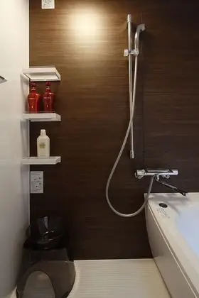 Traditional Ev (Private)