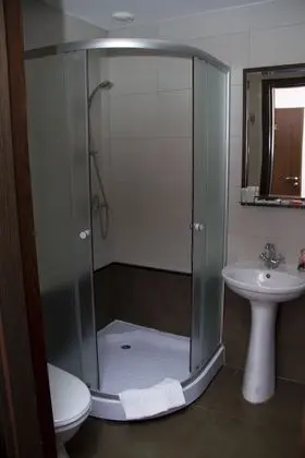 Deluxe Tek Büyük Yataklı Oda, Avlu Manzaralı
