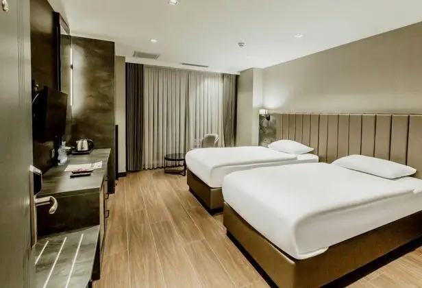 Standart Oda,Şehir Manzaralı